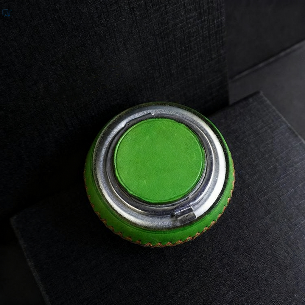 EDC Portable Genuine Leather Ashtray with Lid - Mini Outdoor Smoke Extinguisher Creative Gift for Men 5.9" x 5.9"