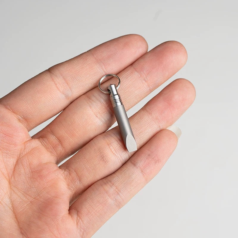 EDC Titanium Alloy EDC Keychain Tool - SIM Card Eject Pin, Package Opener, Mini Pry Bar