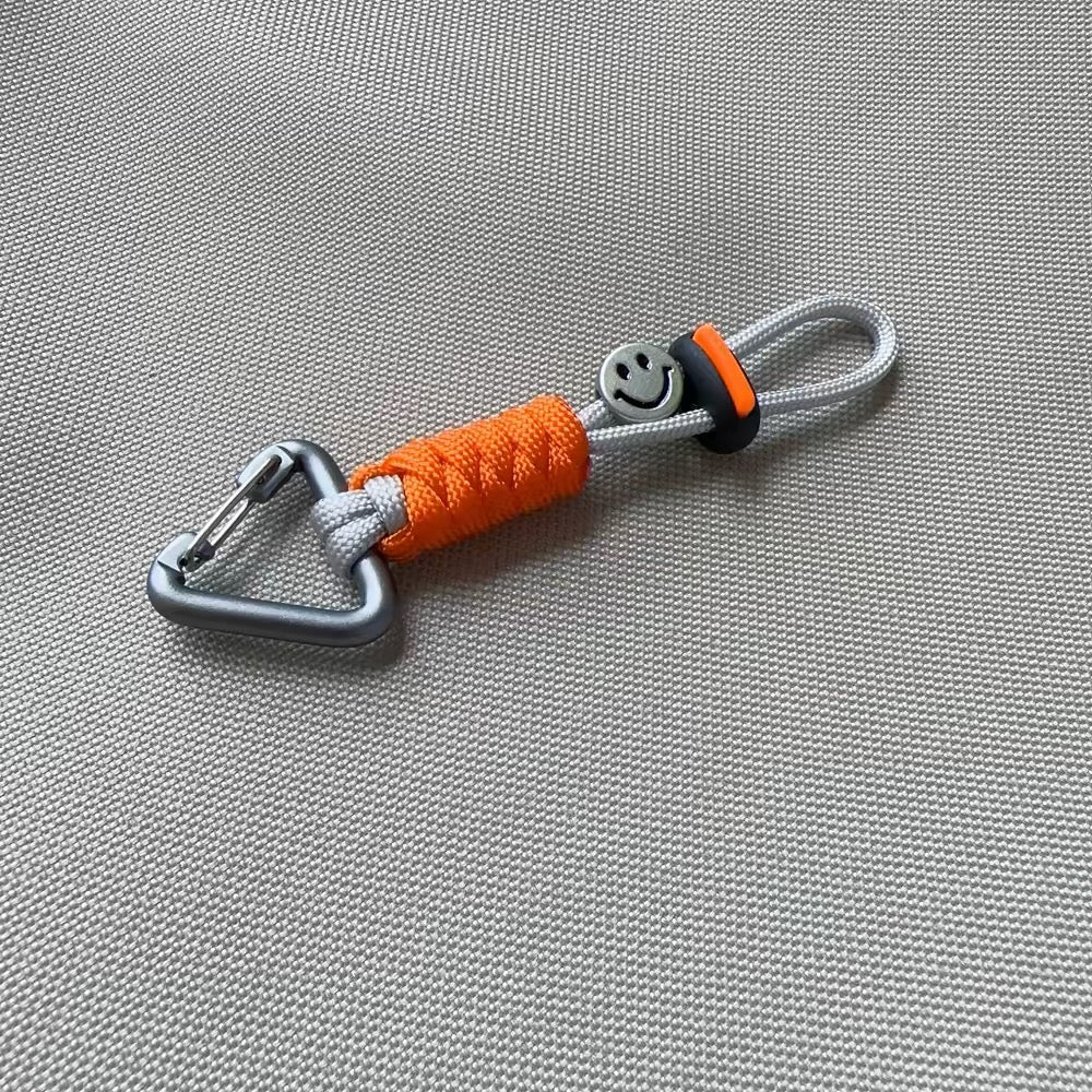 EDC Umbrella rope woven color-contrast keychain hanging rope chain bag clothing hanging accessories cute hanging accessories car EDC fast hanging tail rope